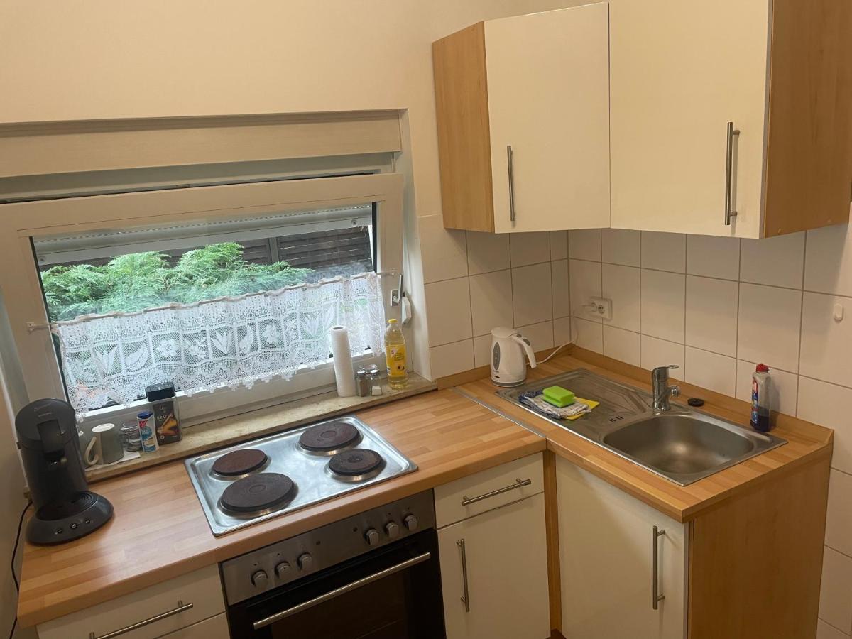 Ruhiges Zentral Gelegenes Apartment In Guetersloh Exterior foto